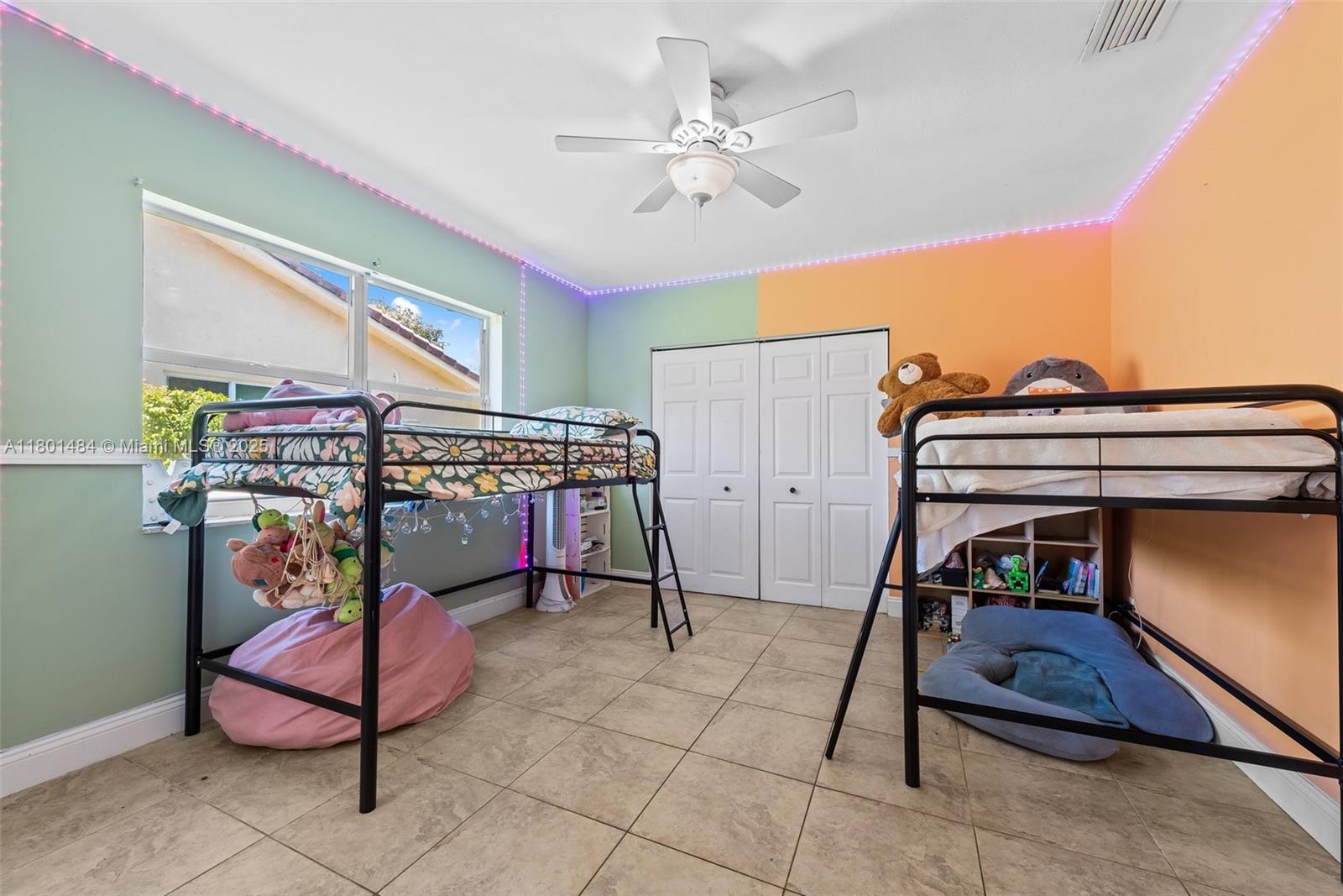CORAL SPRINGS UNIVERSITY - Residential