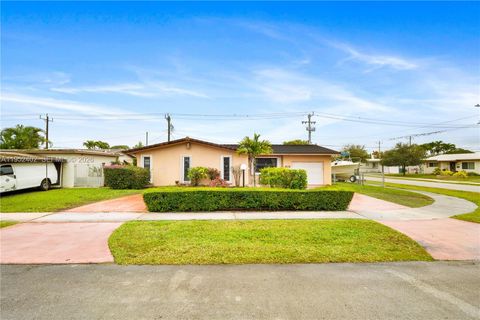 Miami-Dade County Townhomes and Villas for sale 12 9590 SW 51st Ter Miami FL 33165