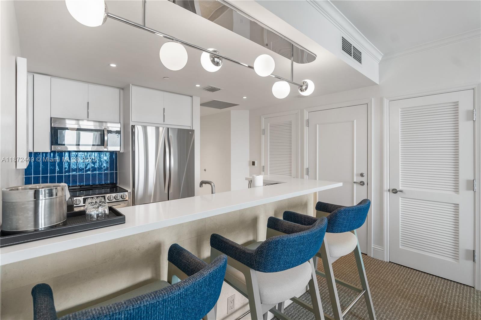 FONTAINEBLEAU II CONDO - Residential