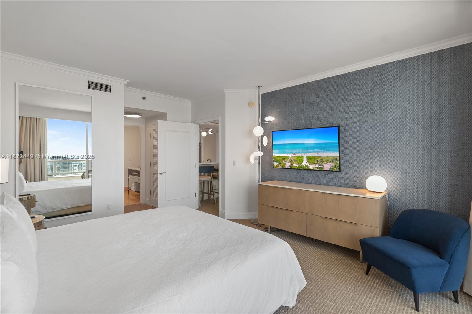 FONTAINEBLEAU II CONDO - Residential