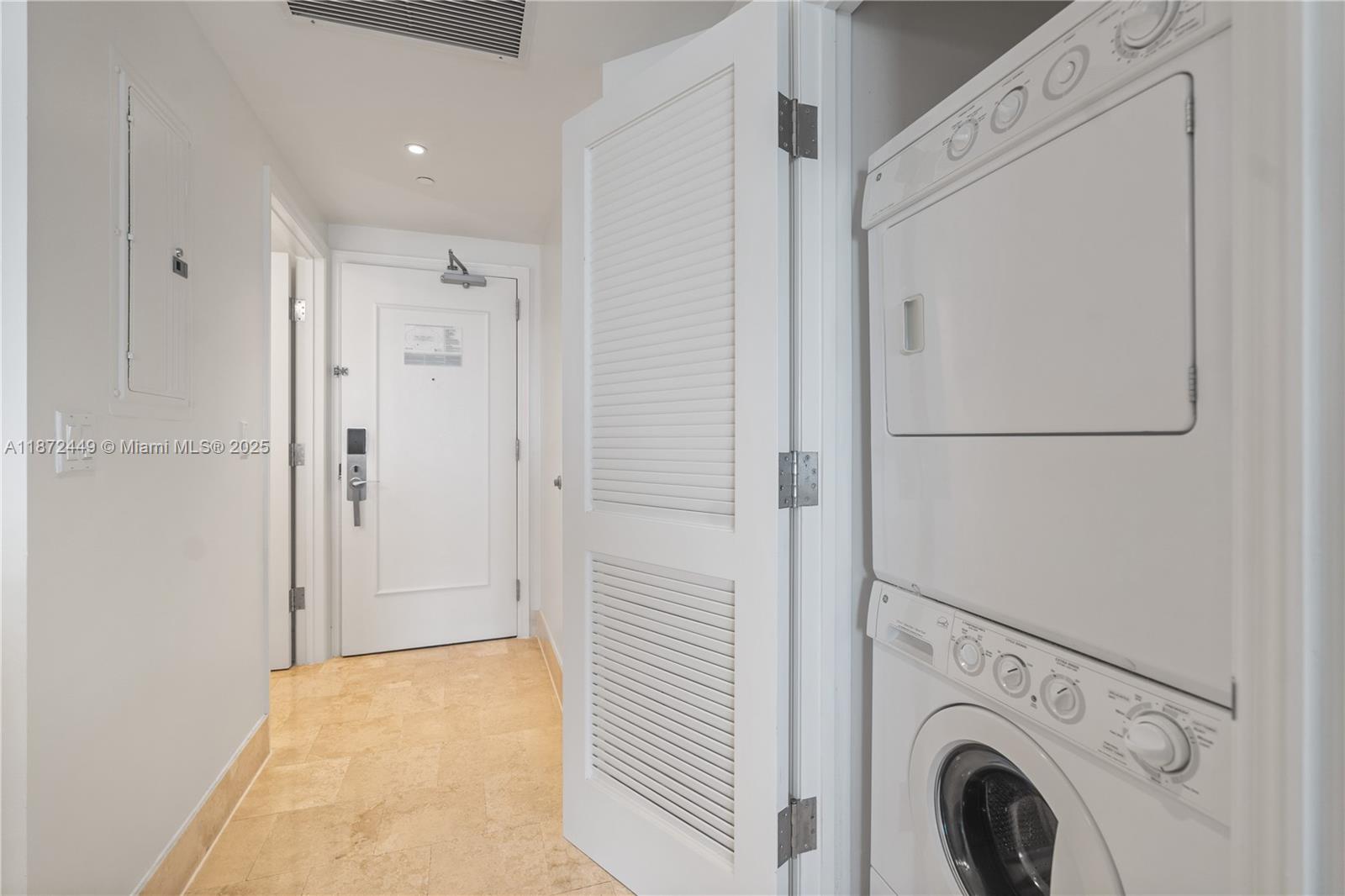 FONTAINEBLEAU II CONDO - Residential