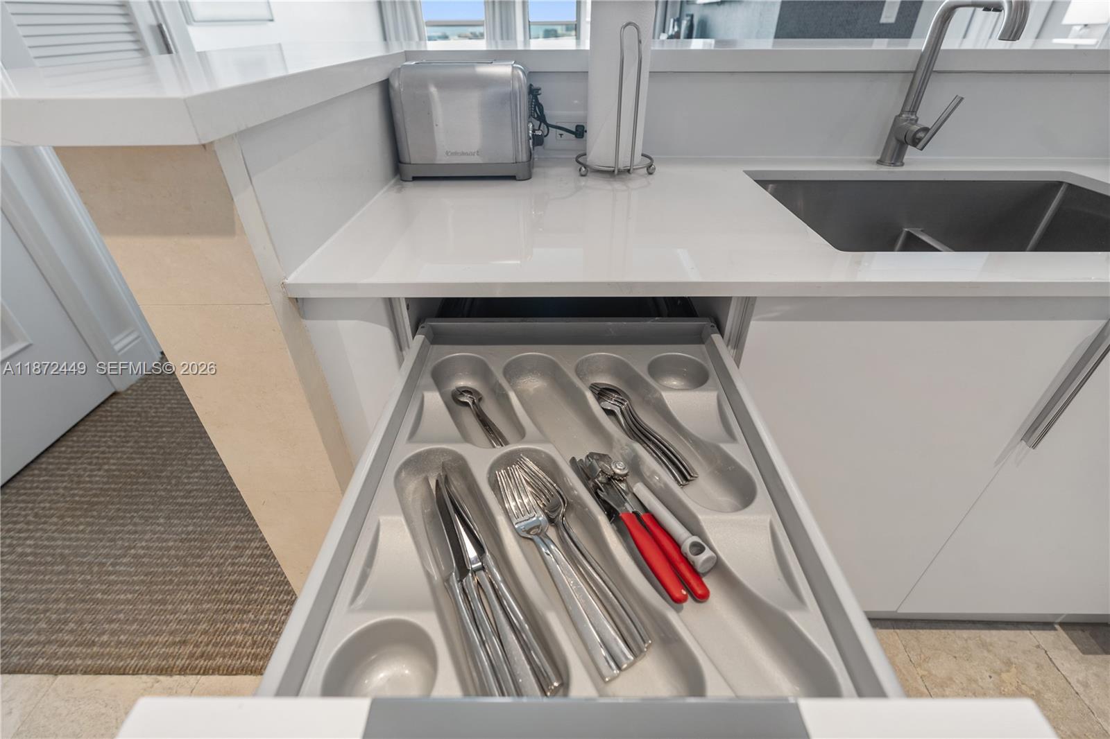 FONTAINEBLEAU II CONDO - Residential