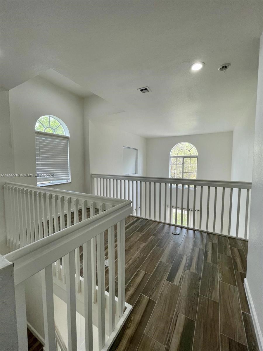 VILLAS AT OAK HAMMOCK - Residential Lease