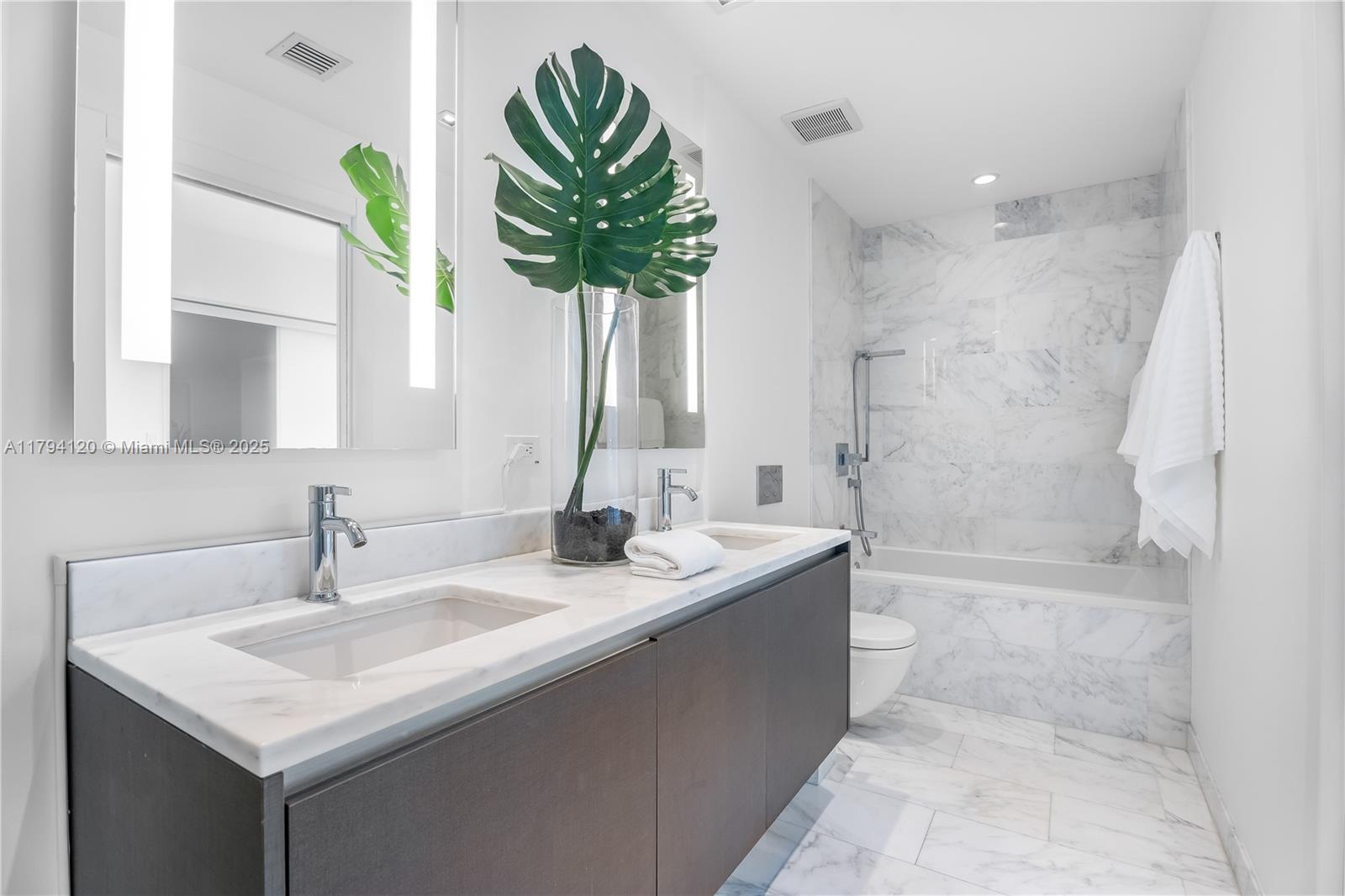 ECHO BRICKELL CONDO - Residential