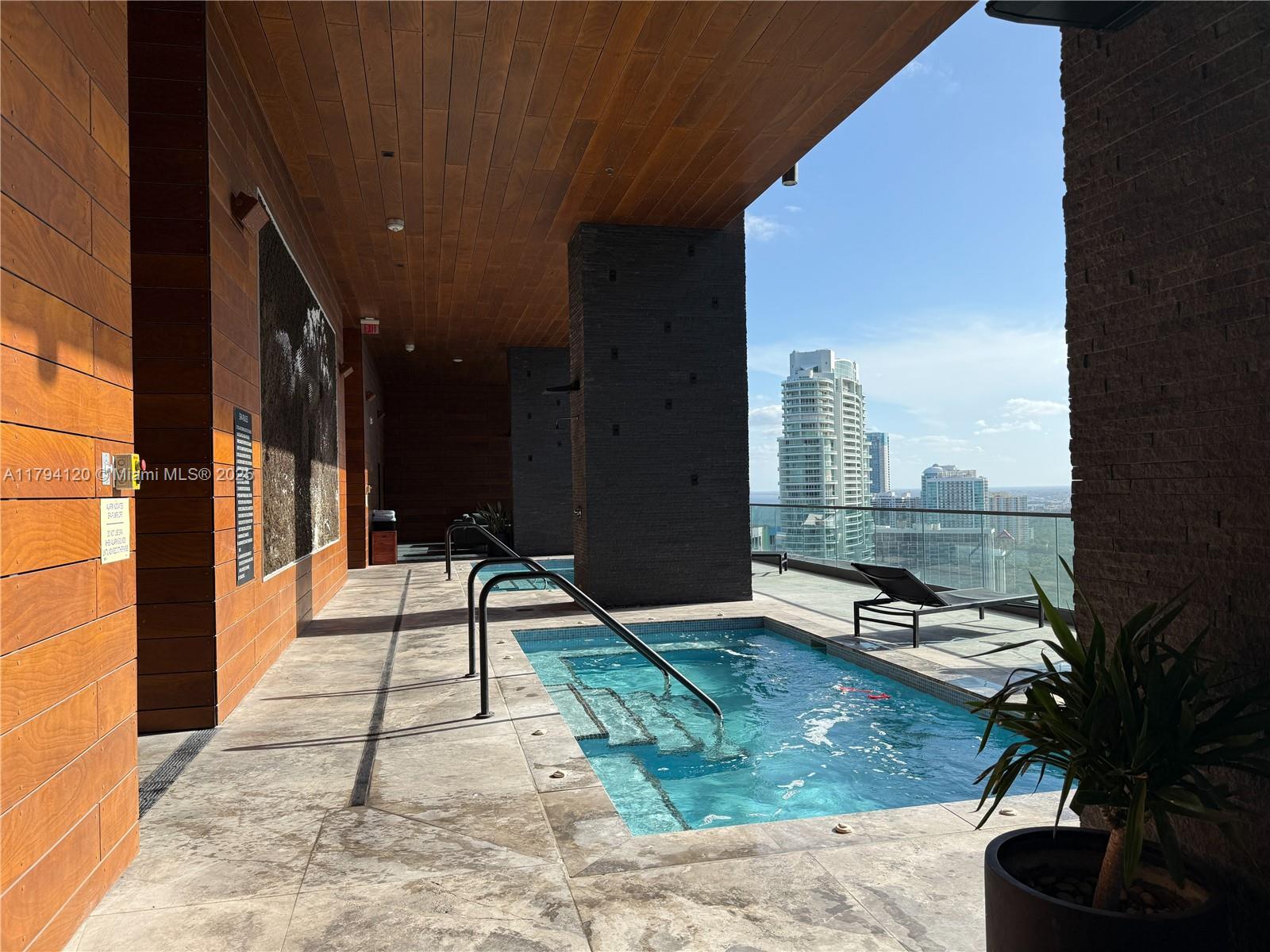 ECHO BRICKELL CONDO - Residential