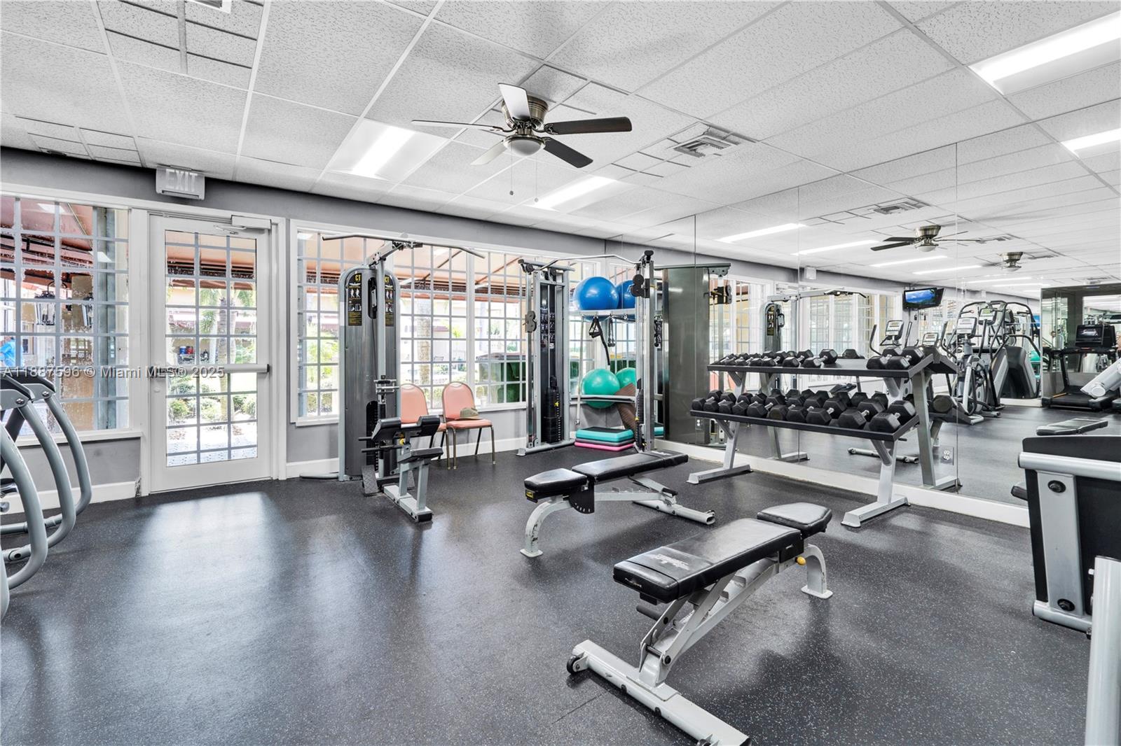 TOWNGATE CONDO SEVEN - Residential