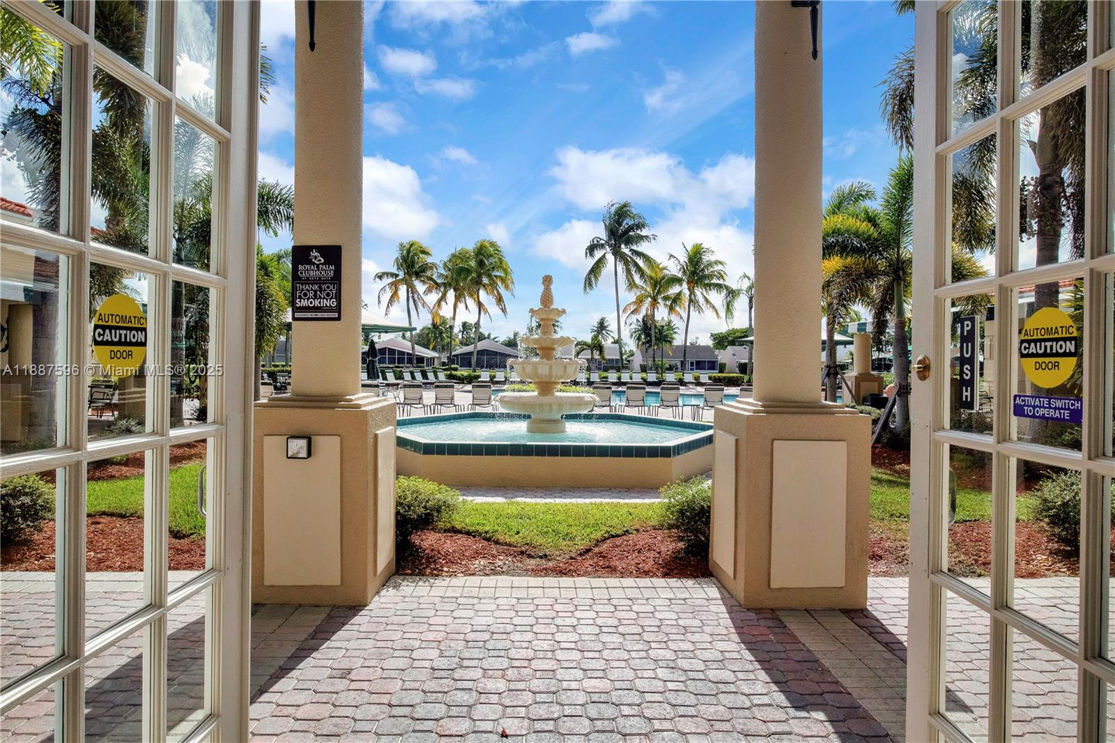 TOWNGATE CONDO SEVEN - Residential