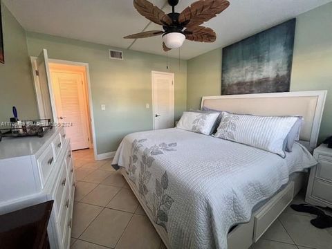 A home in Wilton Manors