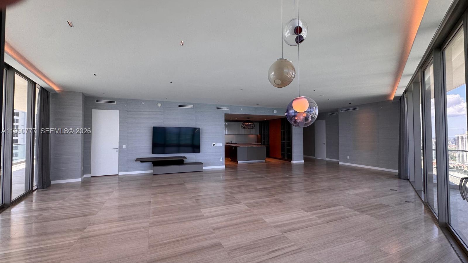 18975 COLLINS CONDO - Residential