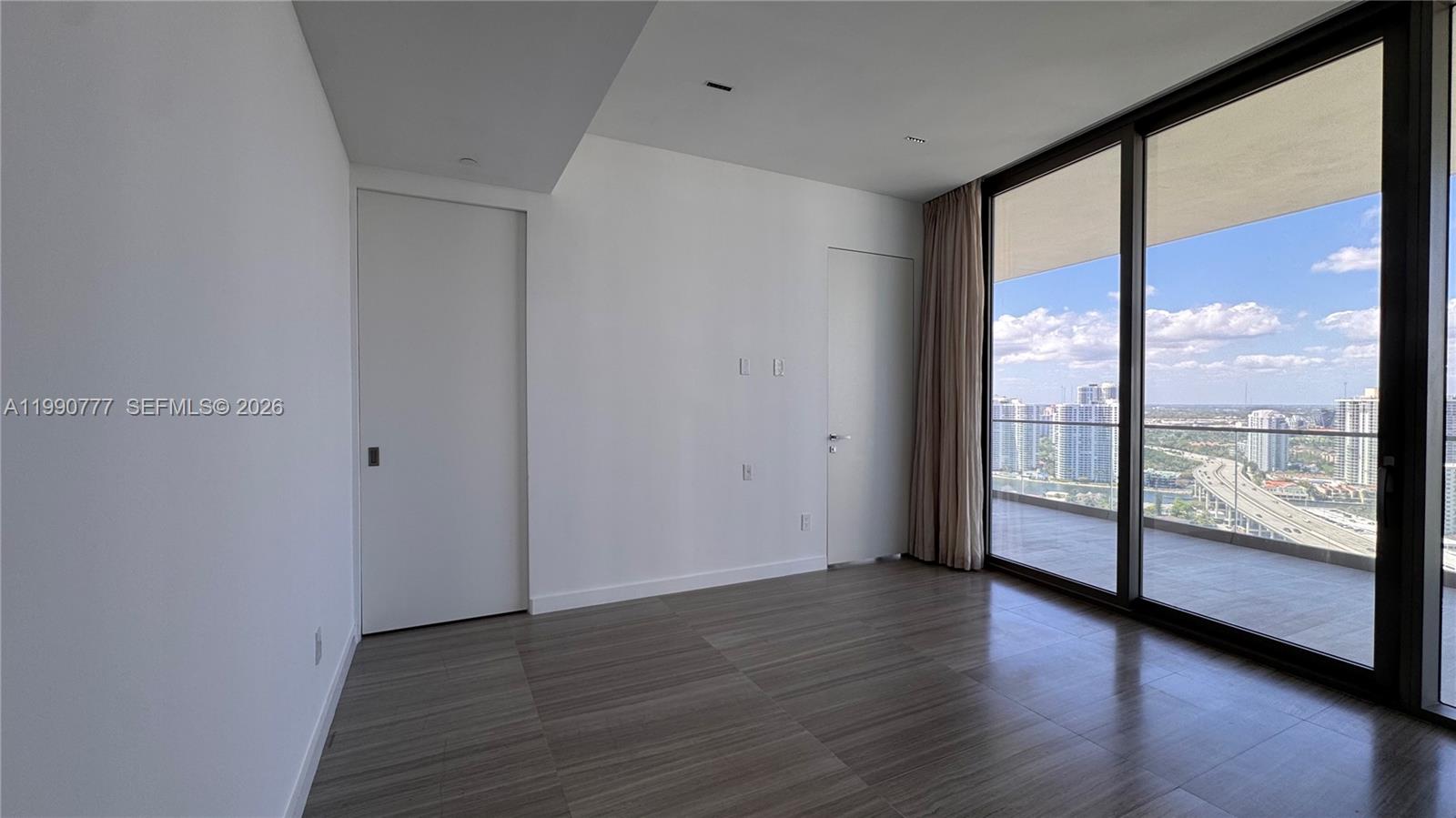 18975 COLLINS CONDO - Residential