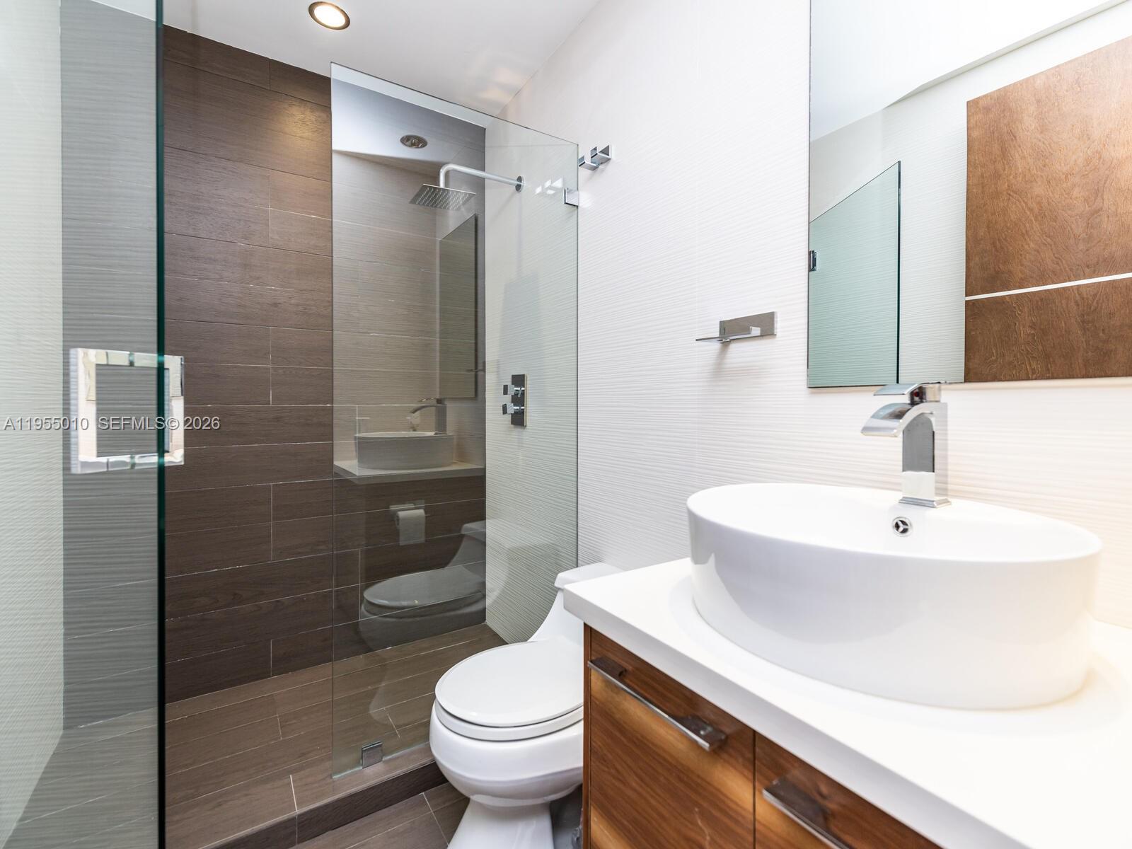 ONE TEQUESTA POINT CONDO - Residential