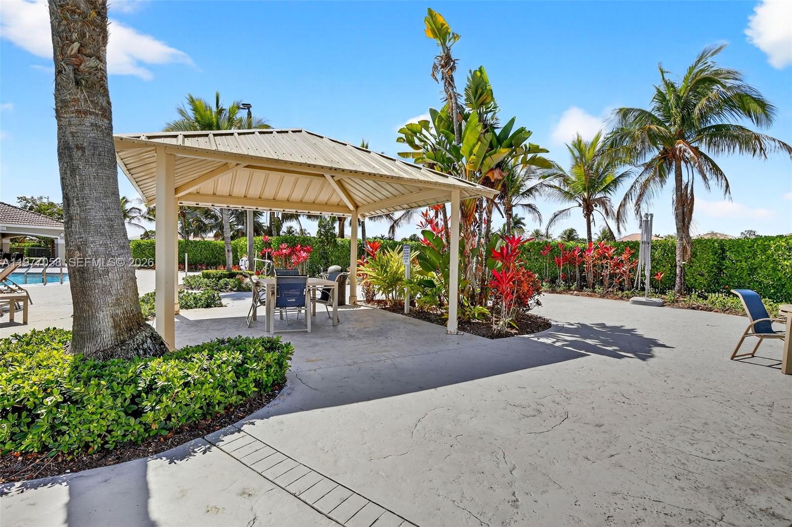 ISLES AT WESTON - Residential