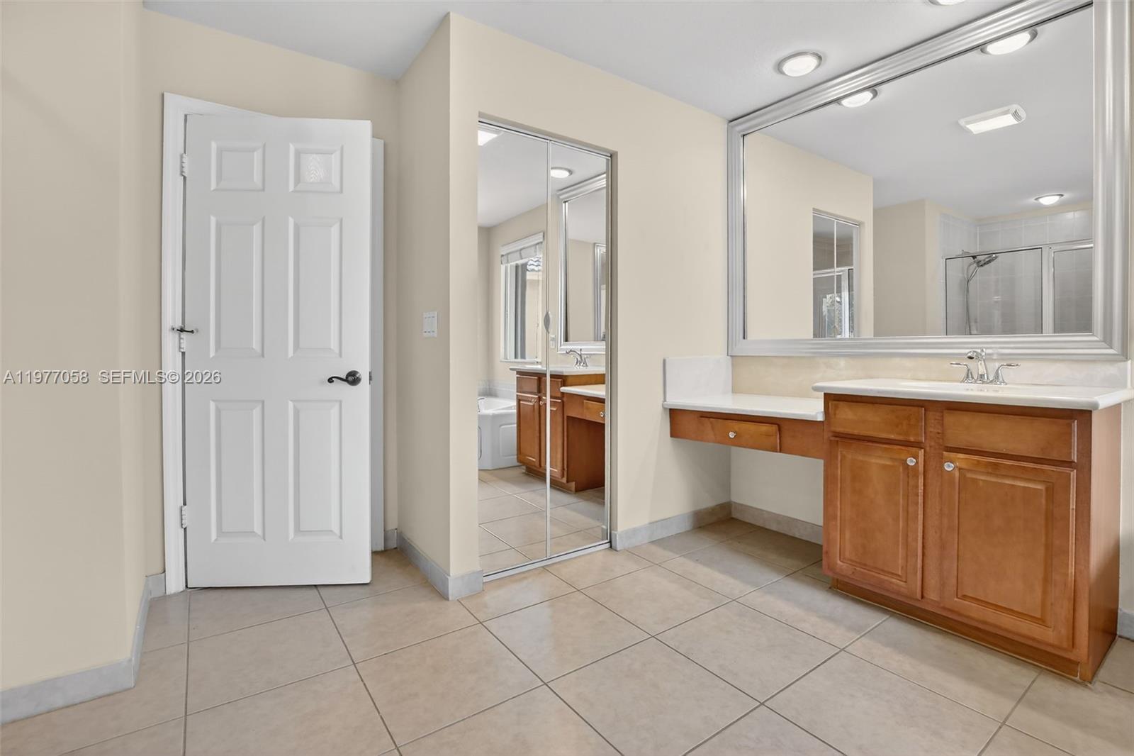 ISLES AT WESTON - Residential