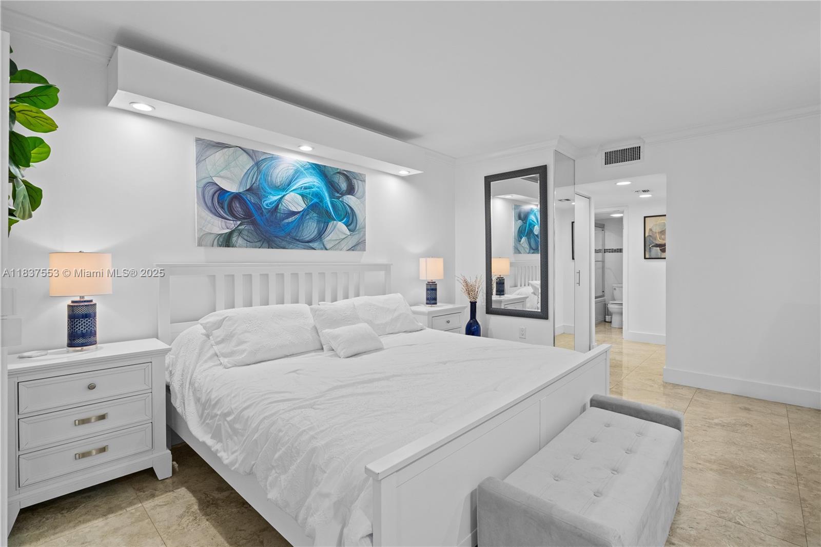 AVENTURA ELDORADO CONDO - Residential