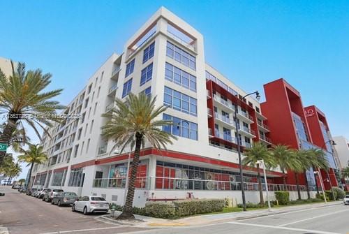 777 N Ocean Dr S216