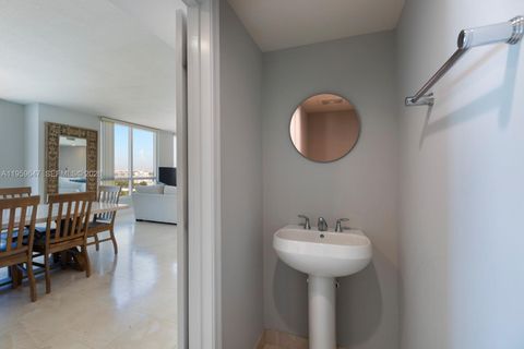 Tiny photo for 610 W Las Olas Blvd #2014N, Fort Lauderdale, FL 33312 (MLS # A11959647)