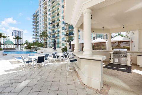 Tiny photo for 610 W Las Olas Blvd #2014N, Fort Lauderdale, FL 33312 (MLS # A11959647)