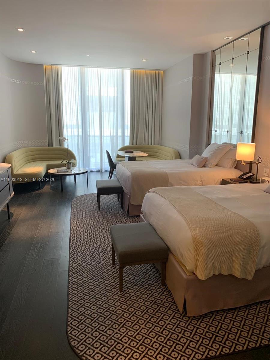 SLS LUX BRICKELL HOTEL - Residential