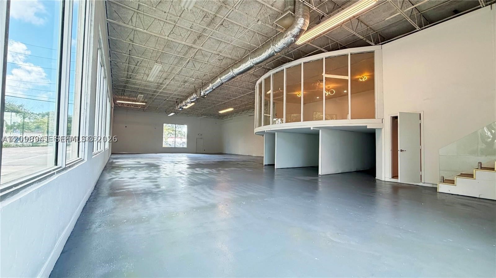 1036 NW 1st Ct