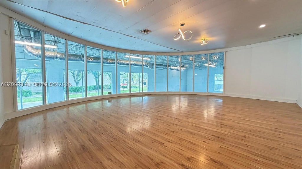 Photo of 1036 NW 1st Ct, Hallandale Beach, FL 33009 (MLS # A12098941)