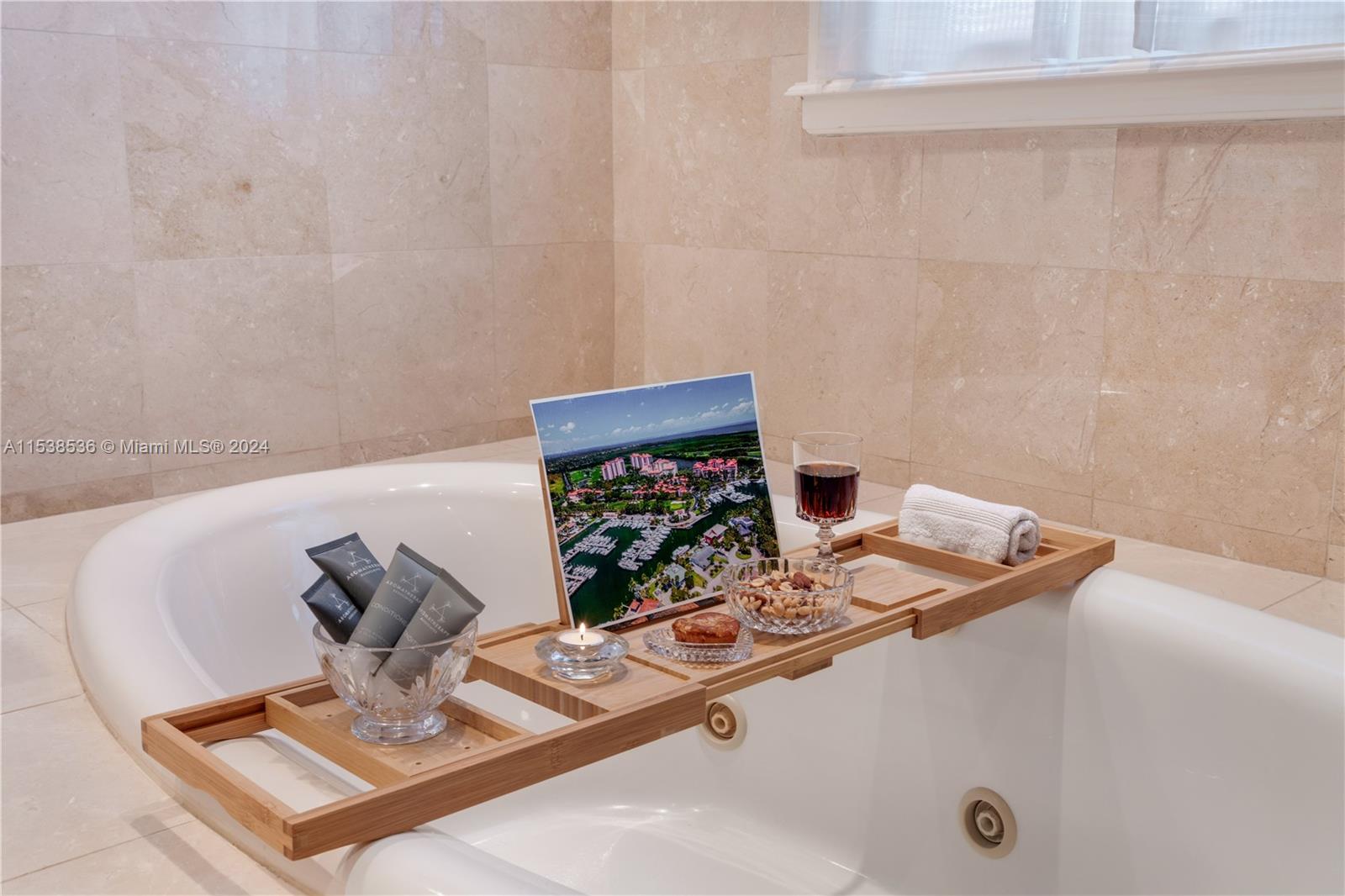 DEERING BAY CONDO II - Residential