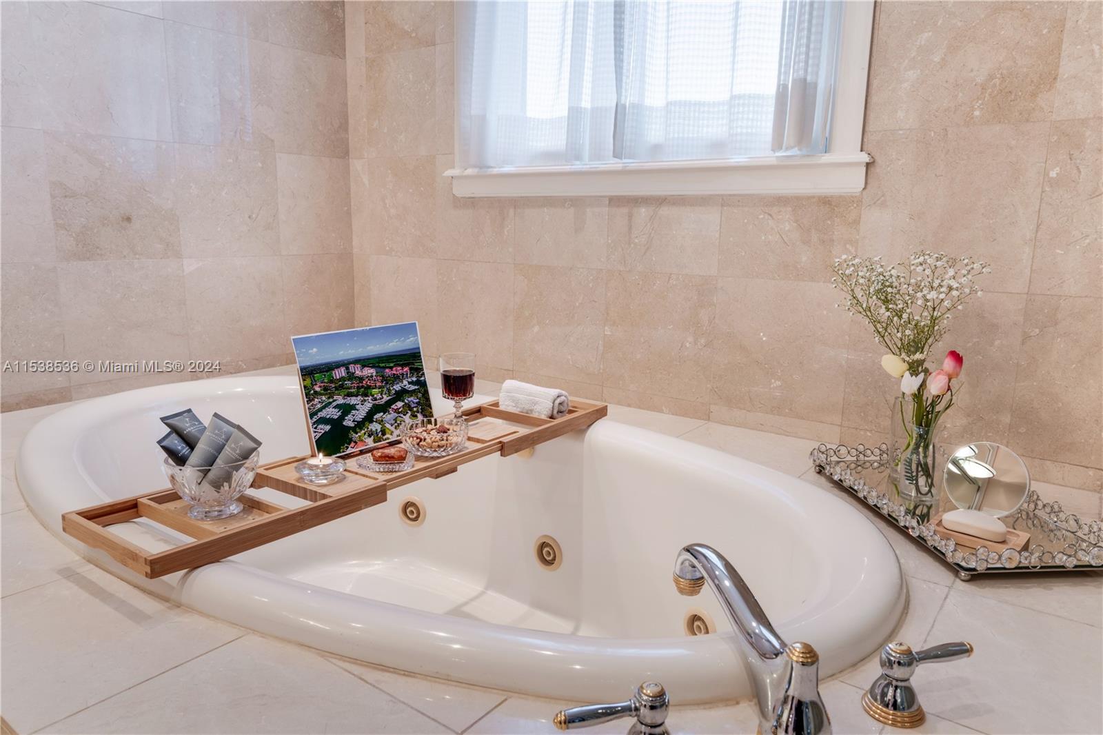 DEERING BAY CONDO II - Residential