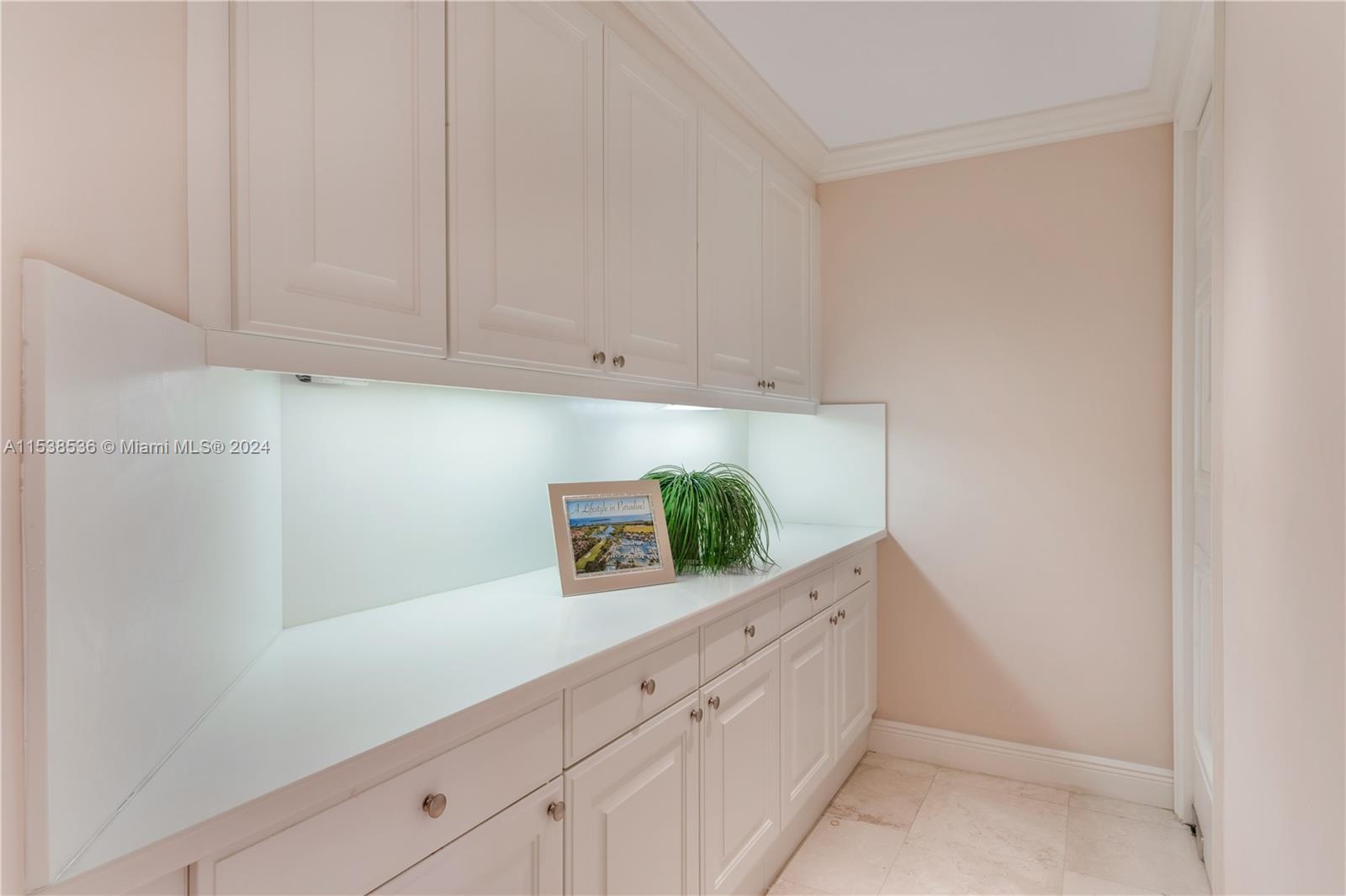 DEERING BAY CONDO II - Residential