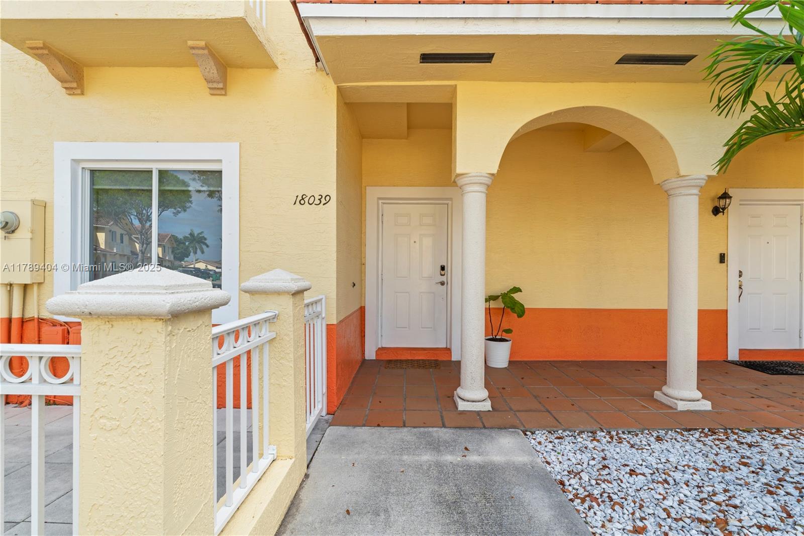 18039 NW 74th Path