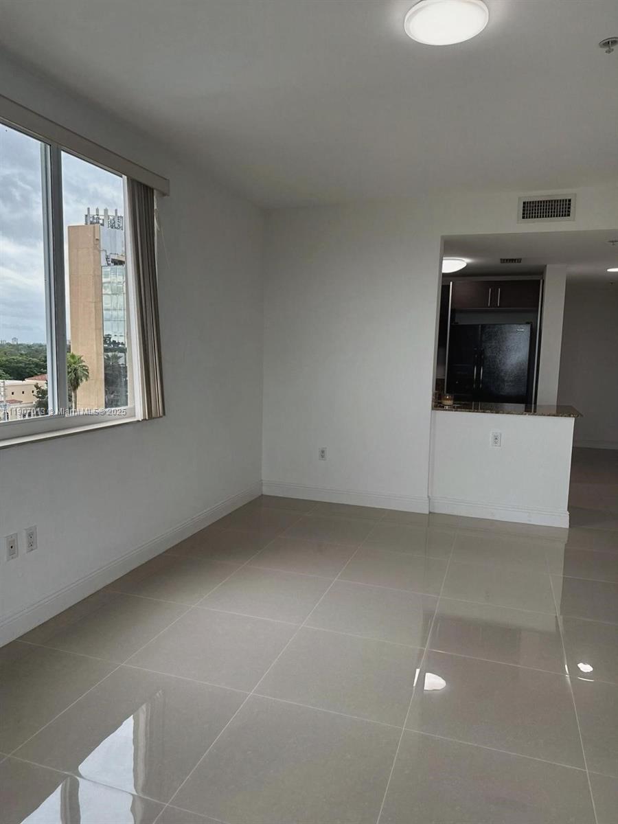BRICKELL WAY CONDO - Residential Lease