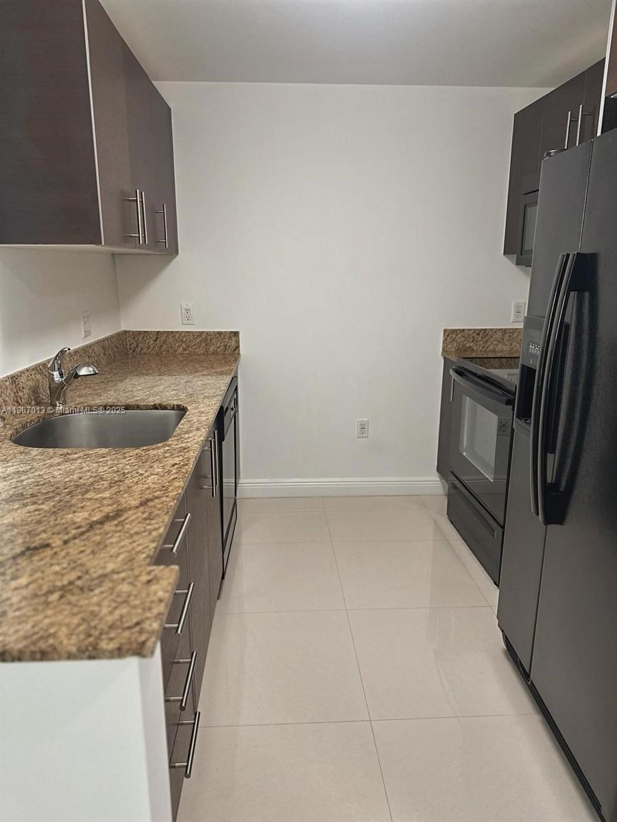 BRICKELL WAY CONDO - Residential Lease