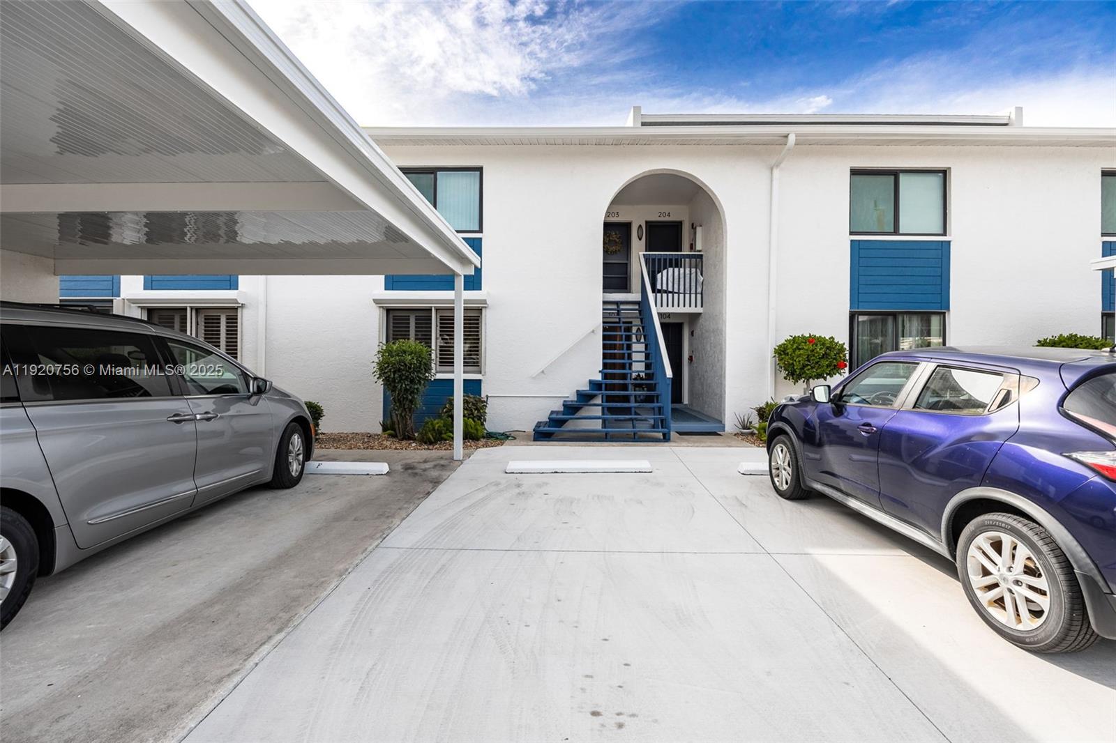 LA PALAPA CONDO - Residential