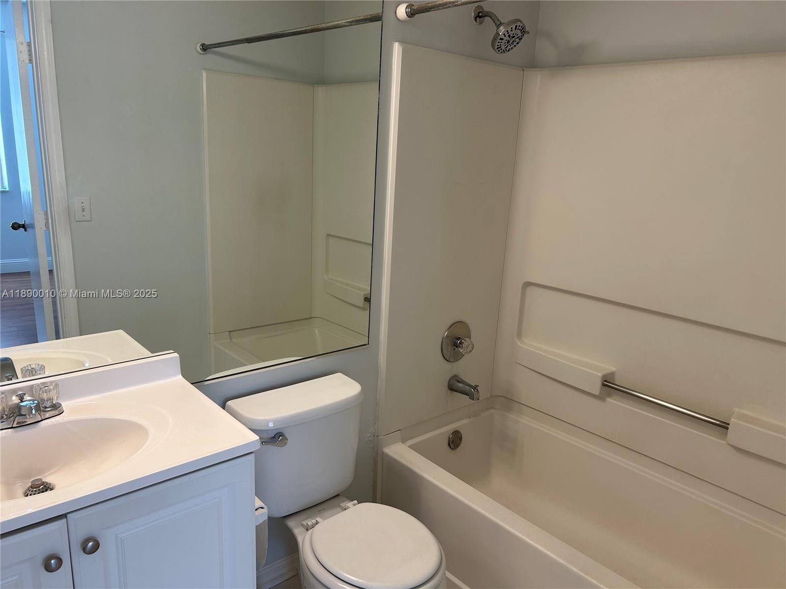 LAND SECTION 6-NORTH - Residential Lease