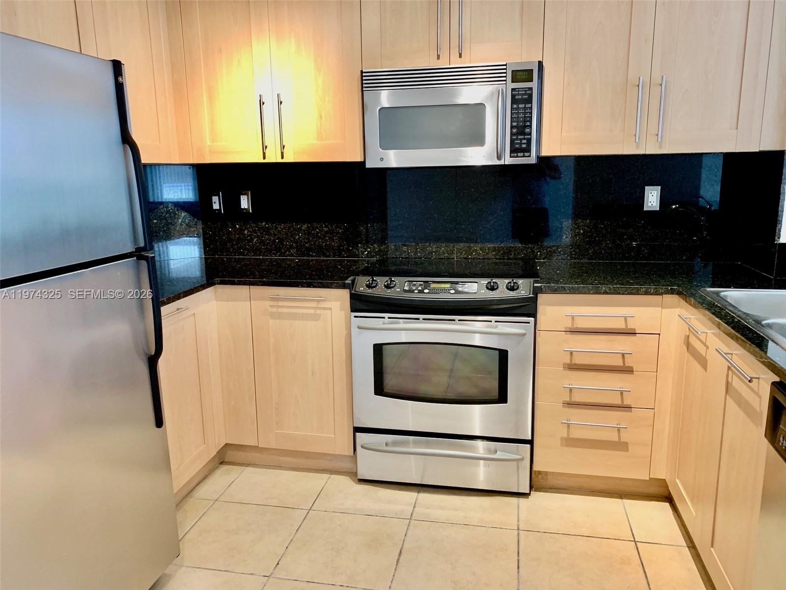 NURIVER LANDING CONDO - Residential Lease