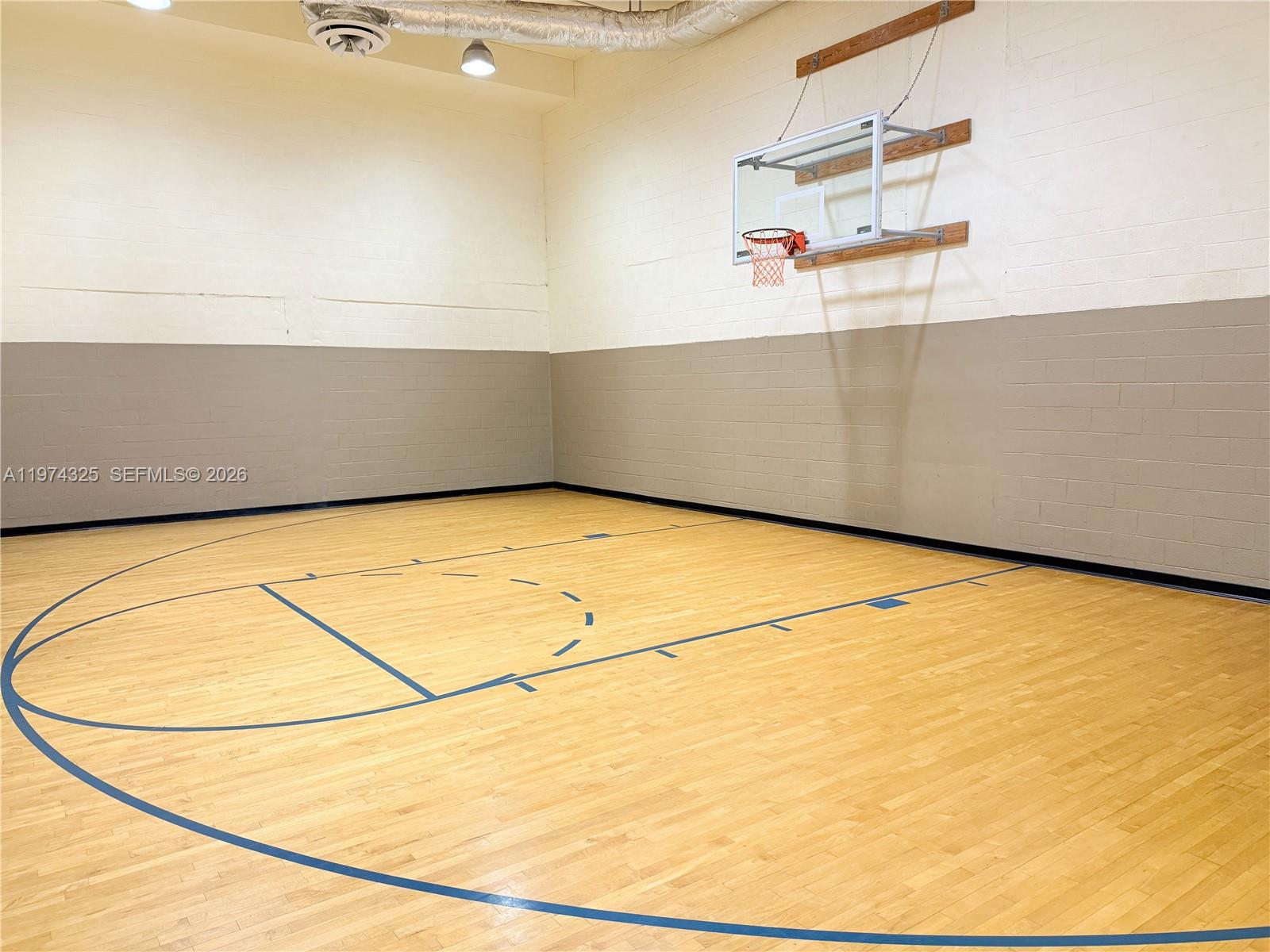 NURIVER LANDING CONDO - Residential Lease