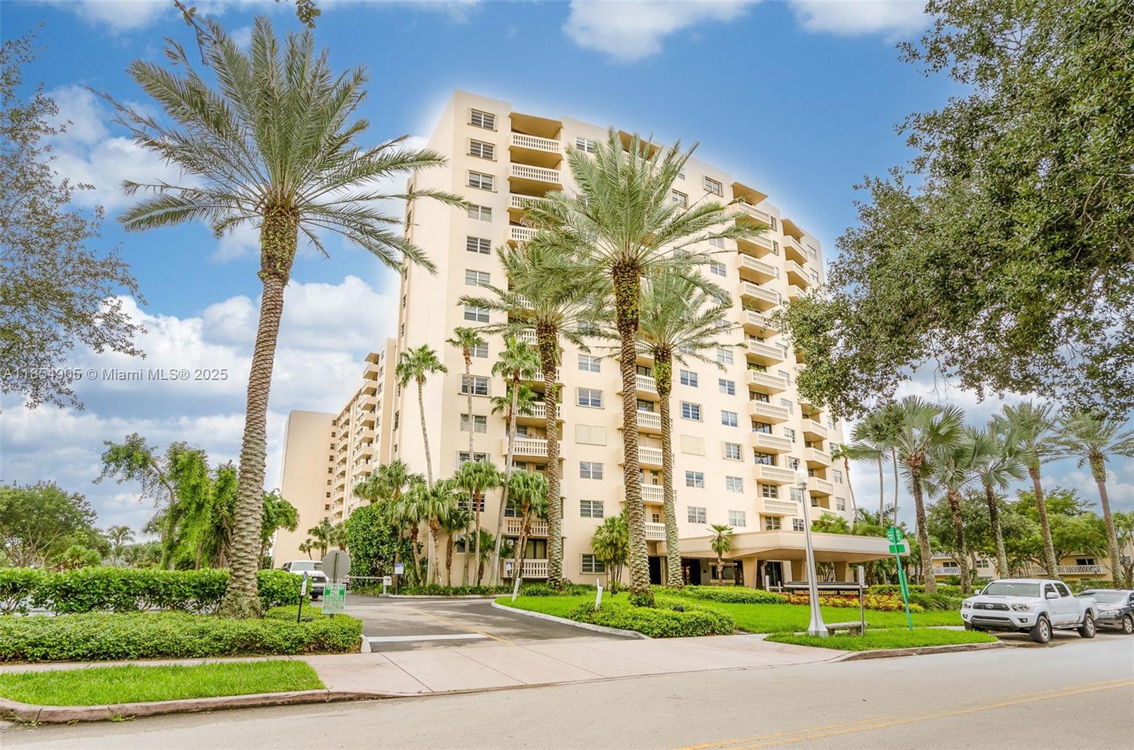 GABLES WATERWAY TOWERS CO - Residential Lease