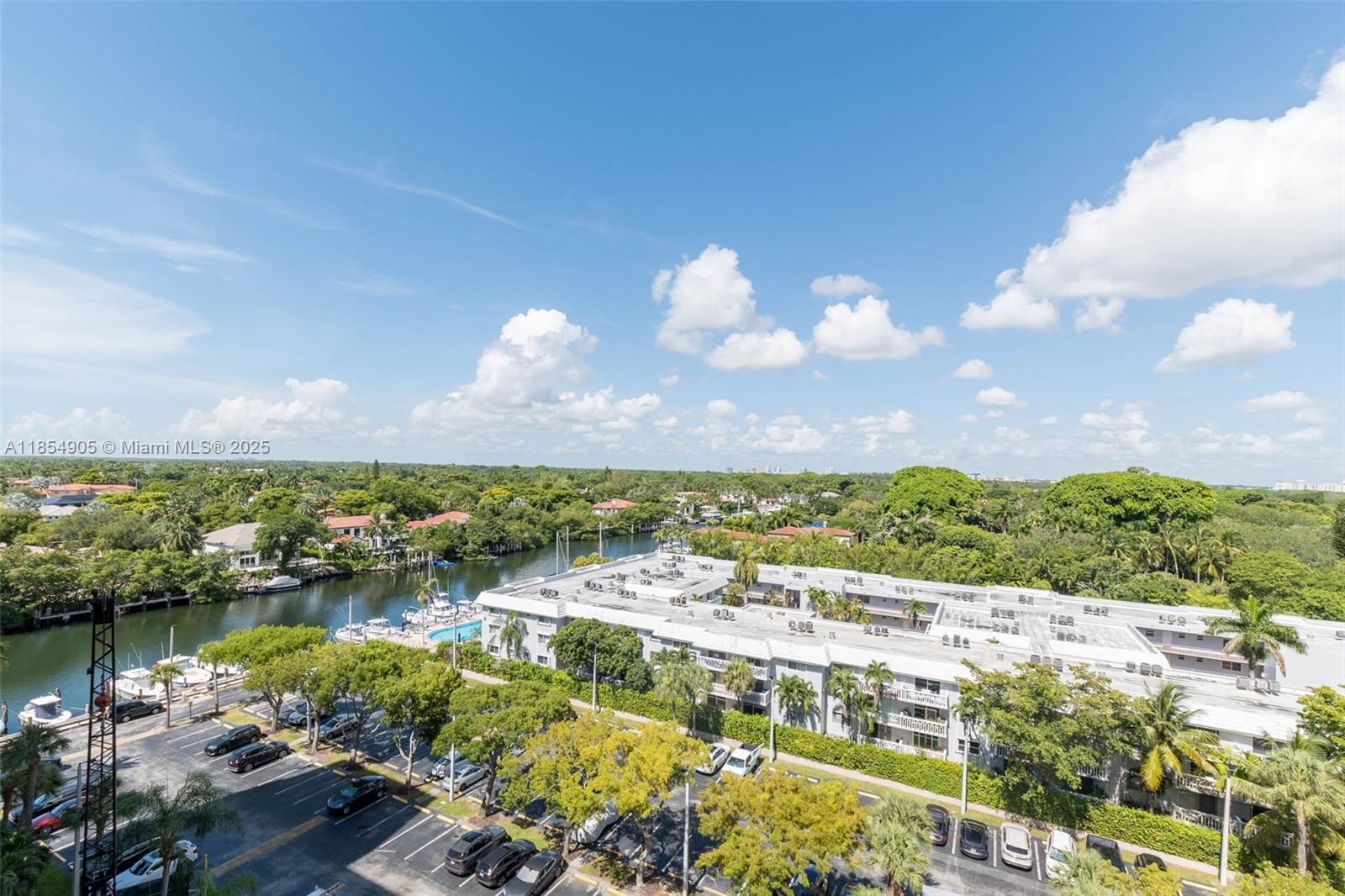 GABLES WATERWAY TOWERS CO - Residential Lease