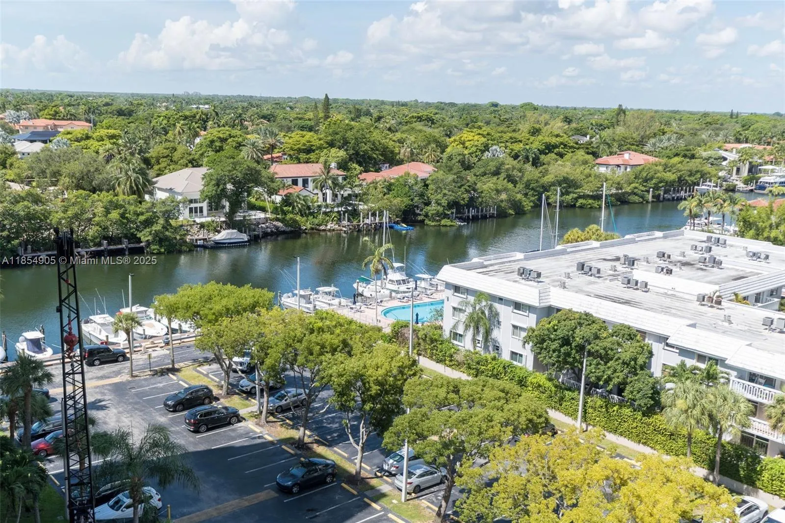 Coral Gables, Florida 33133, United States, 2 Bedrooms Bedrooms, ,2 BathroomsBathrooms,Residential,Active,186978