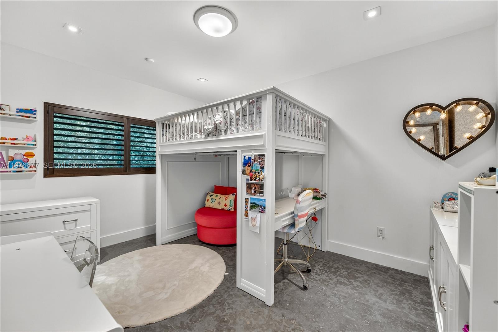 BISCAYNE POINT - Residential