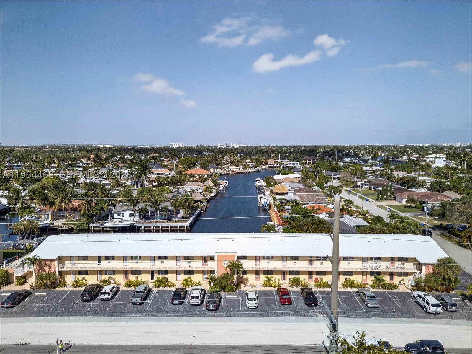 331 E Mcnab Rd 226, Pompano Beach FL 33060