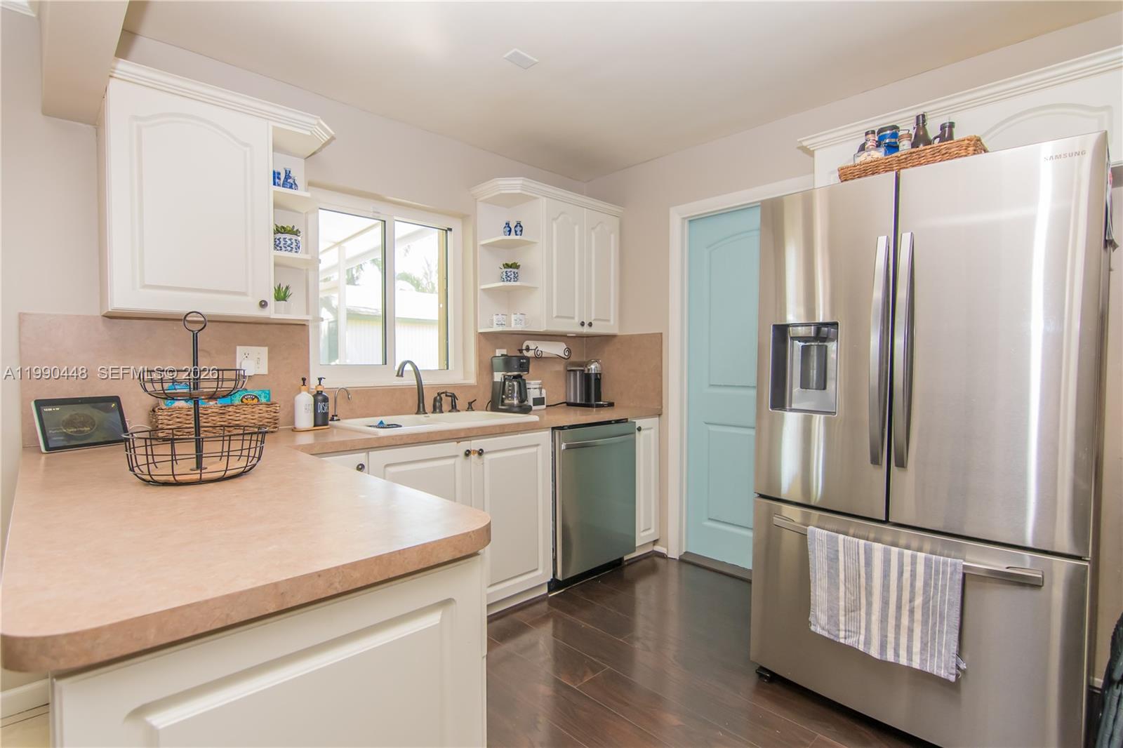 DEVON-AIRE ESTATES SEC 5 - Residential