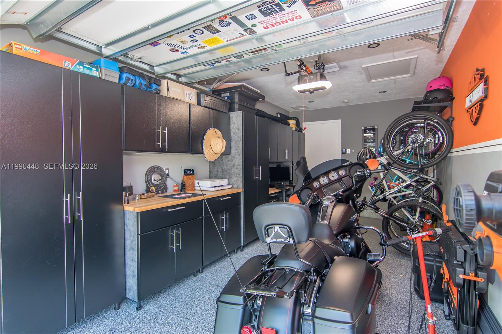 DEVON-AIRE ESTATES SEC 5 - Residential