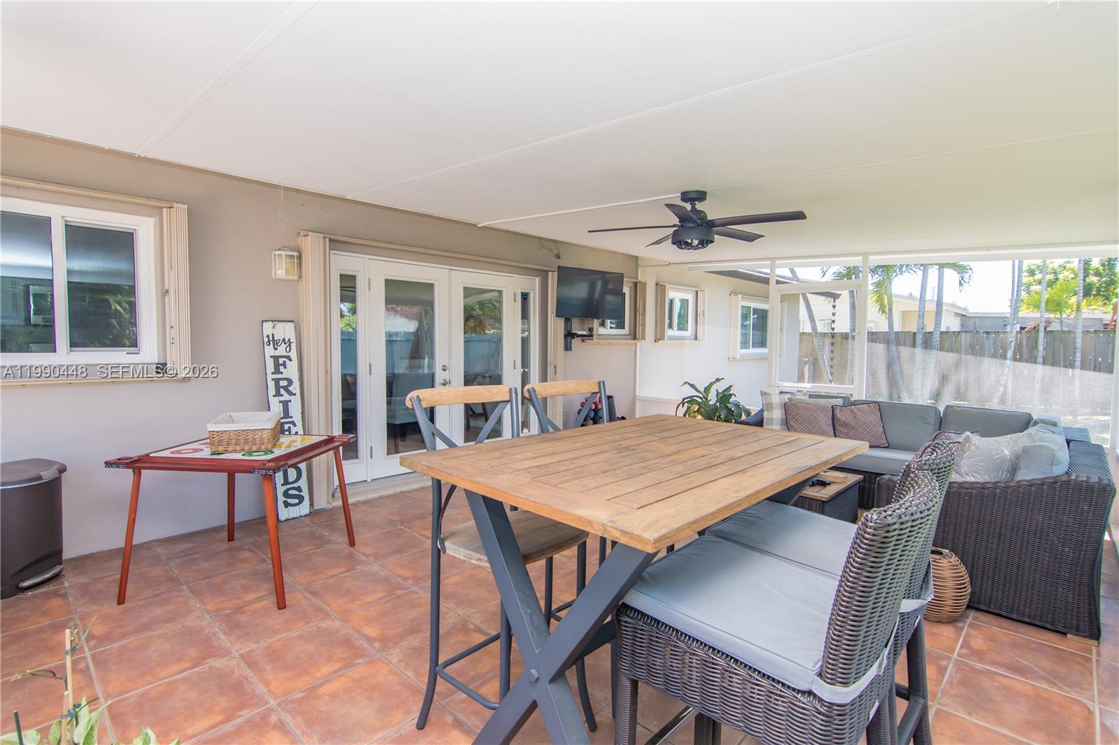 DEVON-AIRE ESTATES SEC 5 - Residential