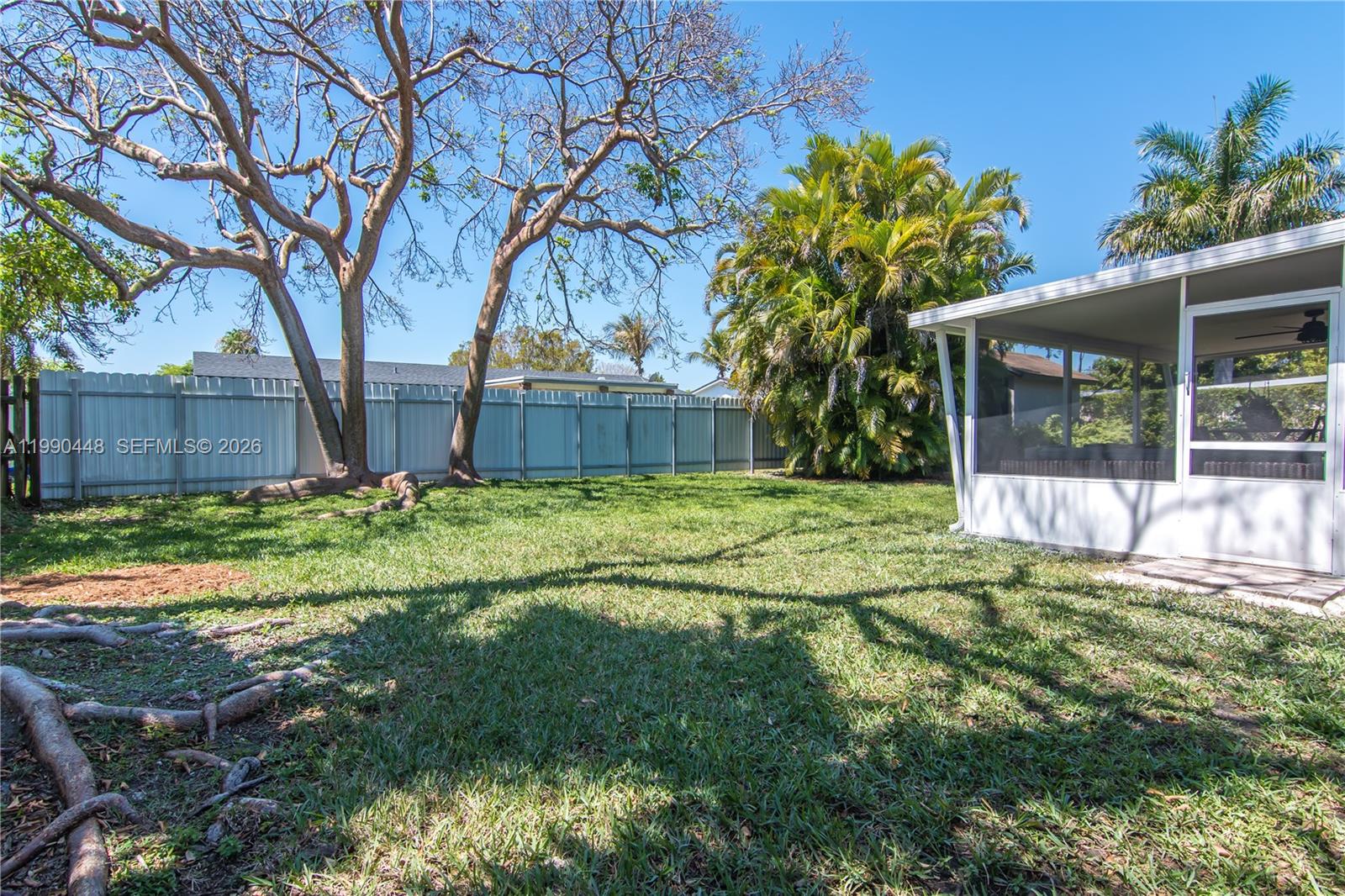 DEVON-AIRE ESTATES SEC 5 - Residential