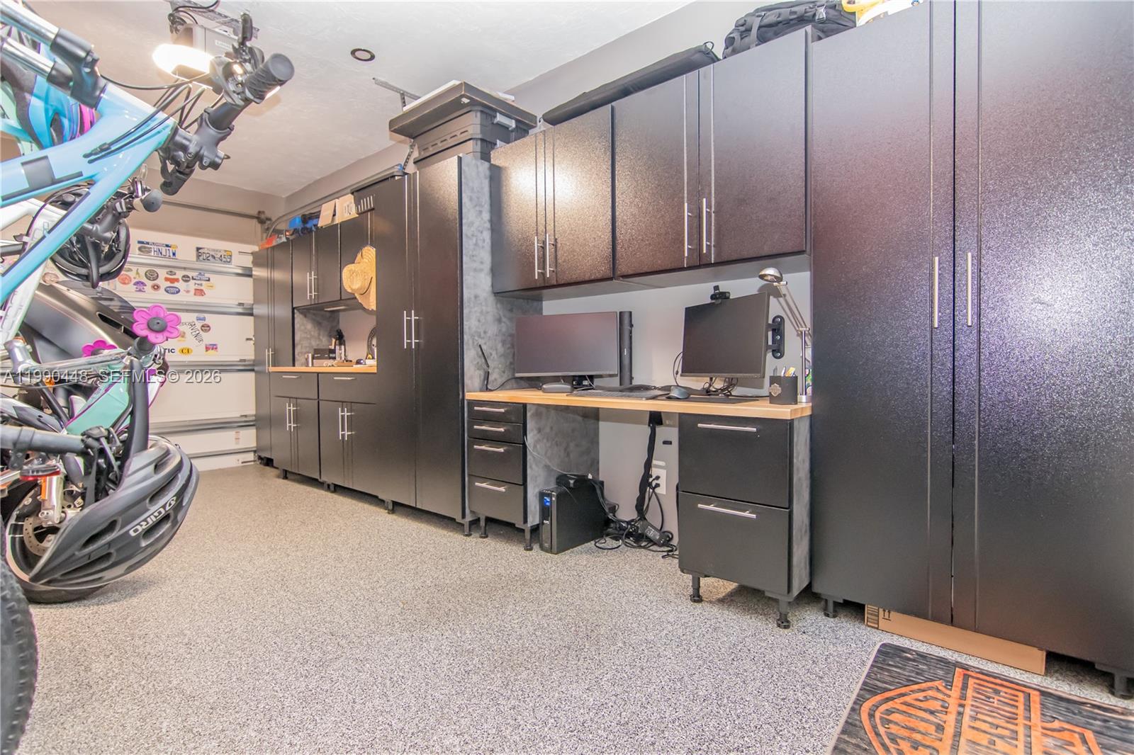 DEVON-AIRE ESTATES SEC 5 - Residential