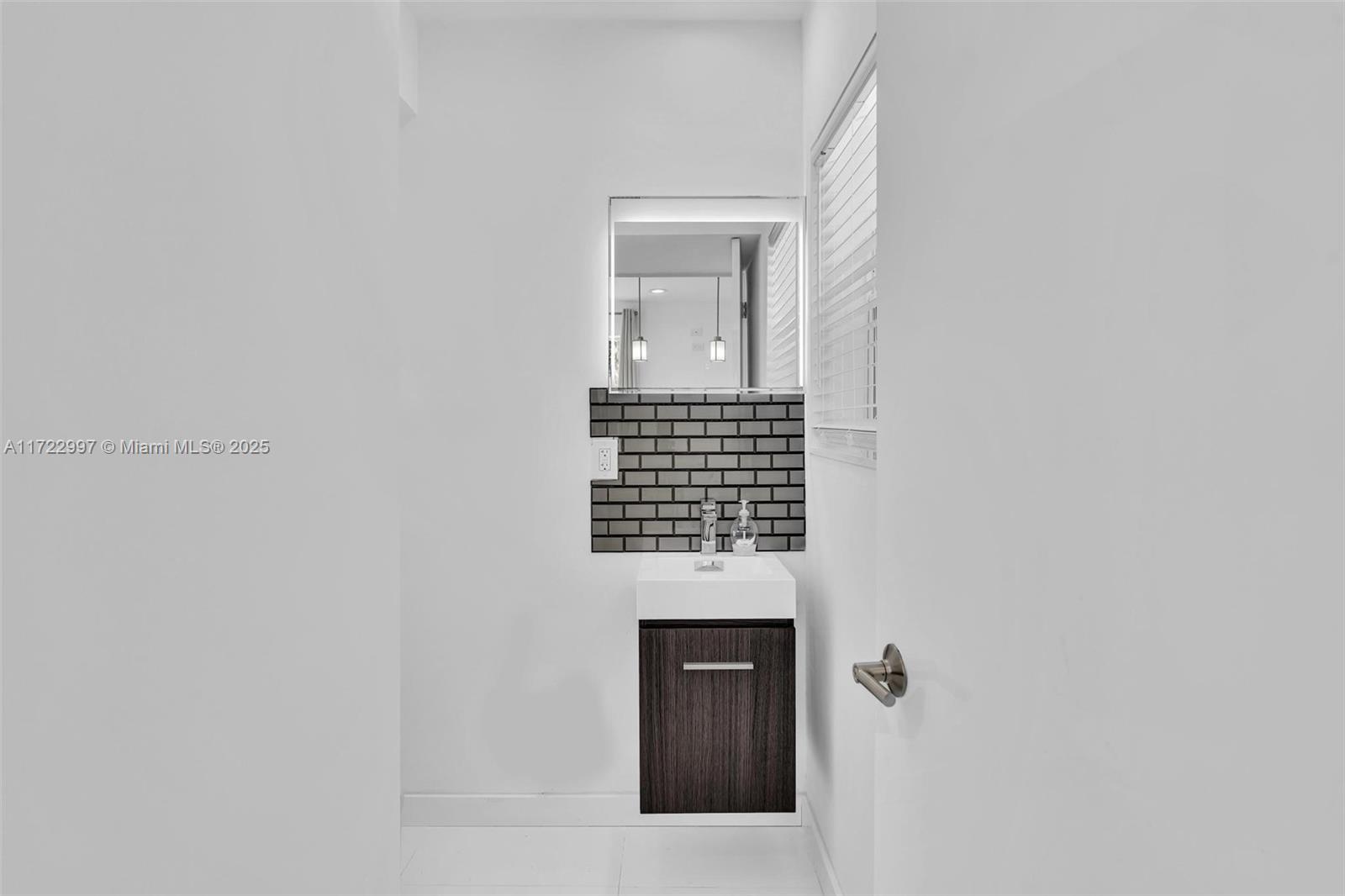 OSCEOLA PARK - Residential Lease