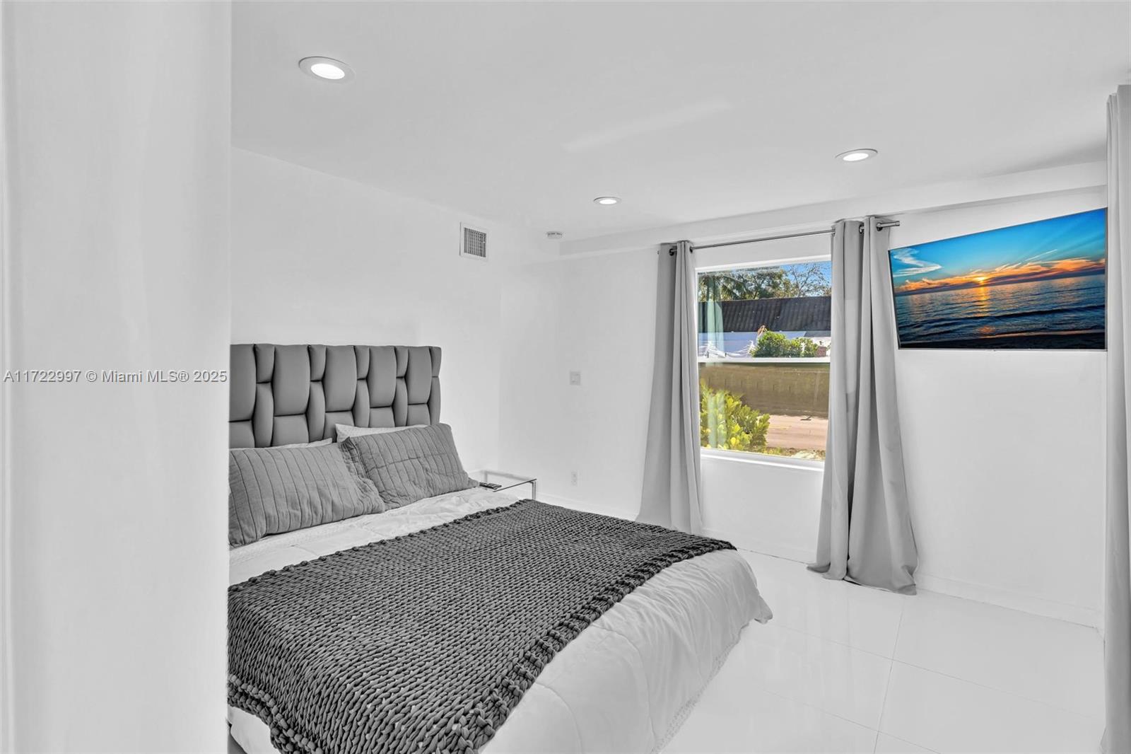 OSCEOLA PARK - Residential Lease