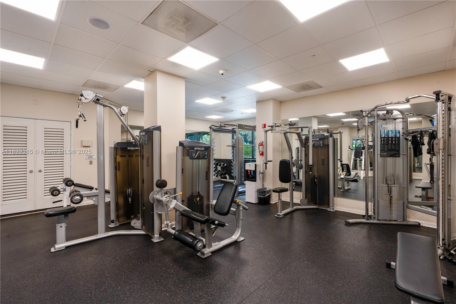 BRICKELL BAY CLUB CONDO - Residential