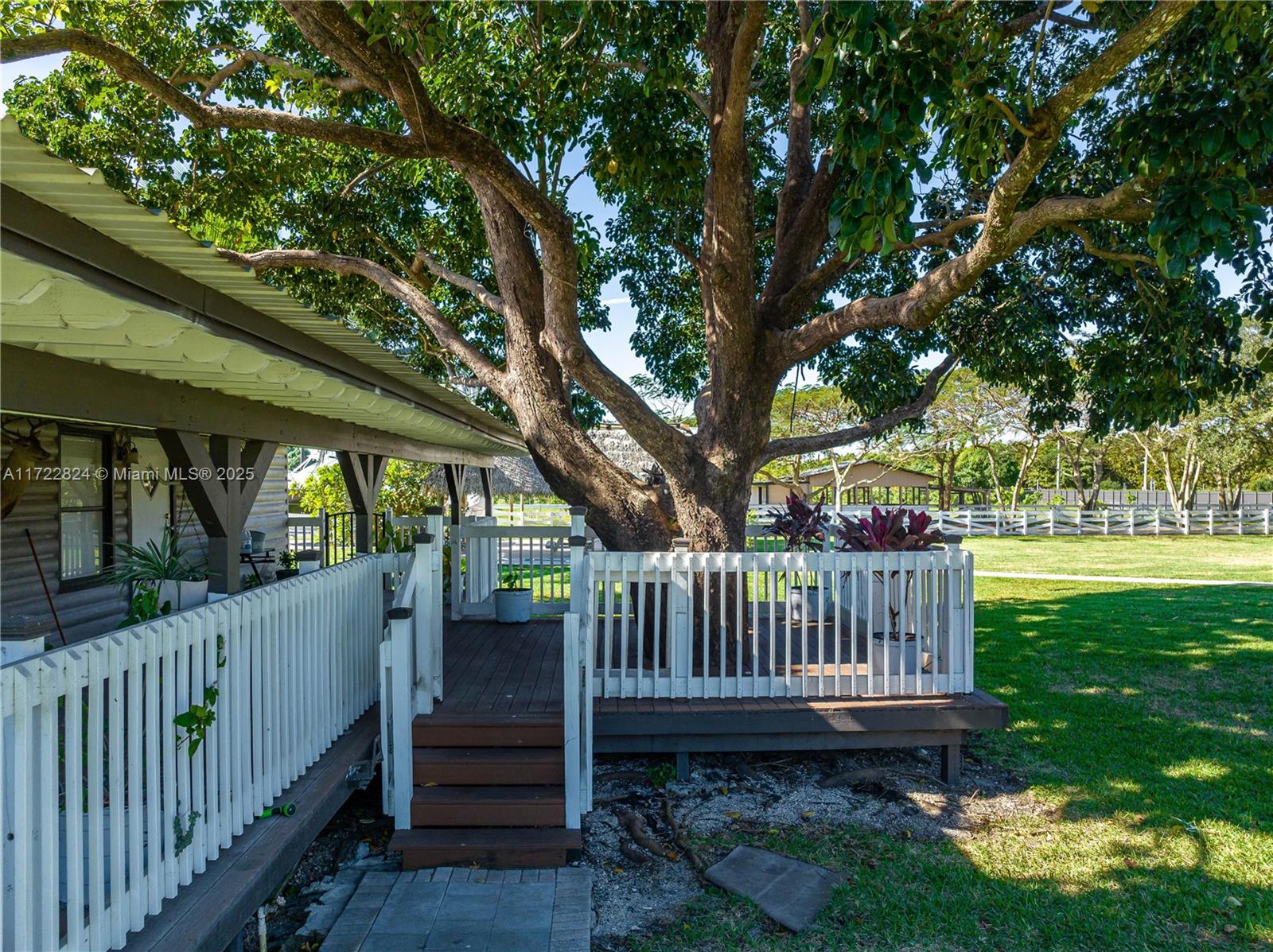 HOMESTEAD - Residential