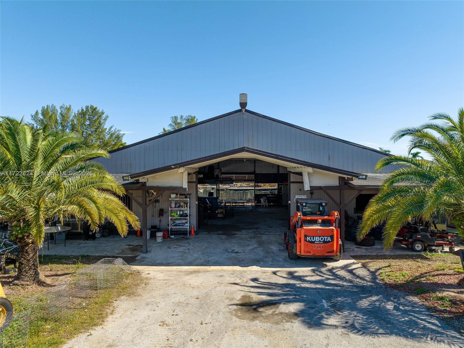 HOMESTEAD - Residential