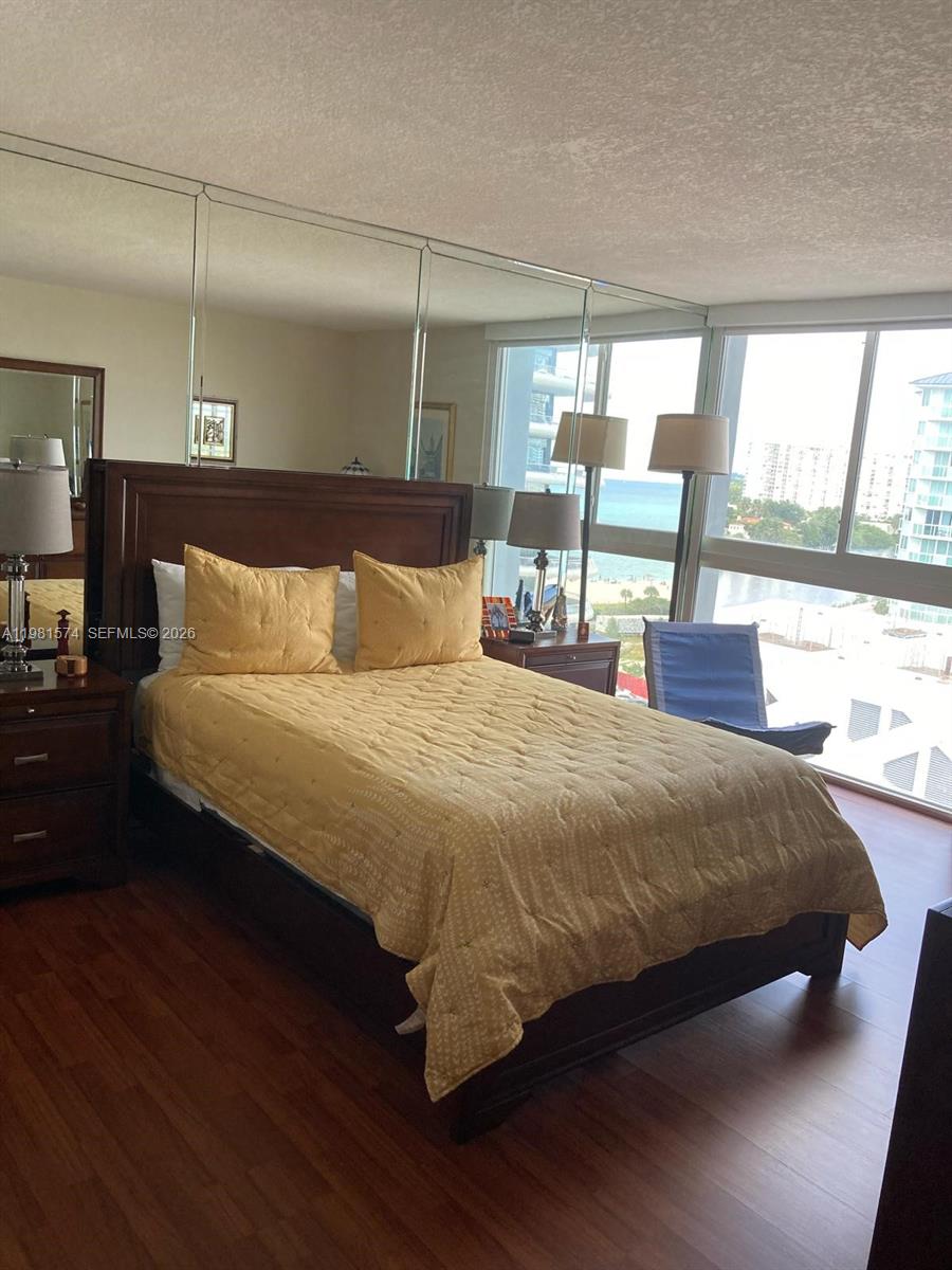 PORTUGAL TOWERS CONDO - Residential